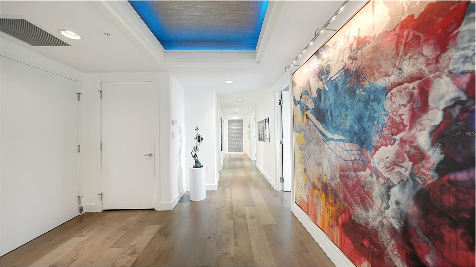 THE SAVOY ON PALM - Residential