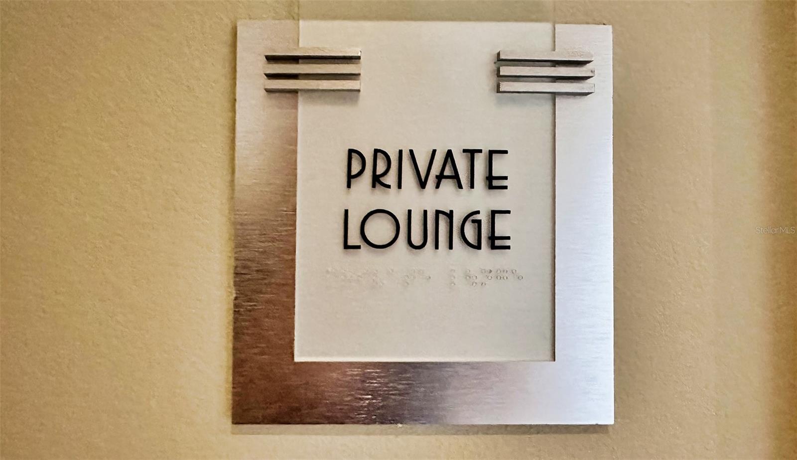 THE SAVOY ON PALM - Residential