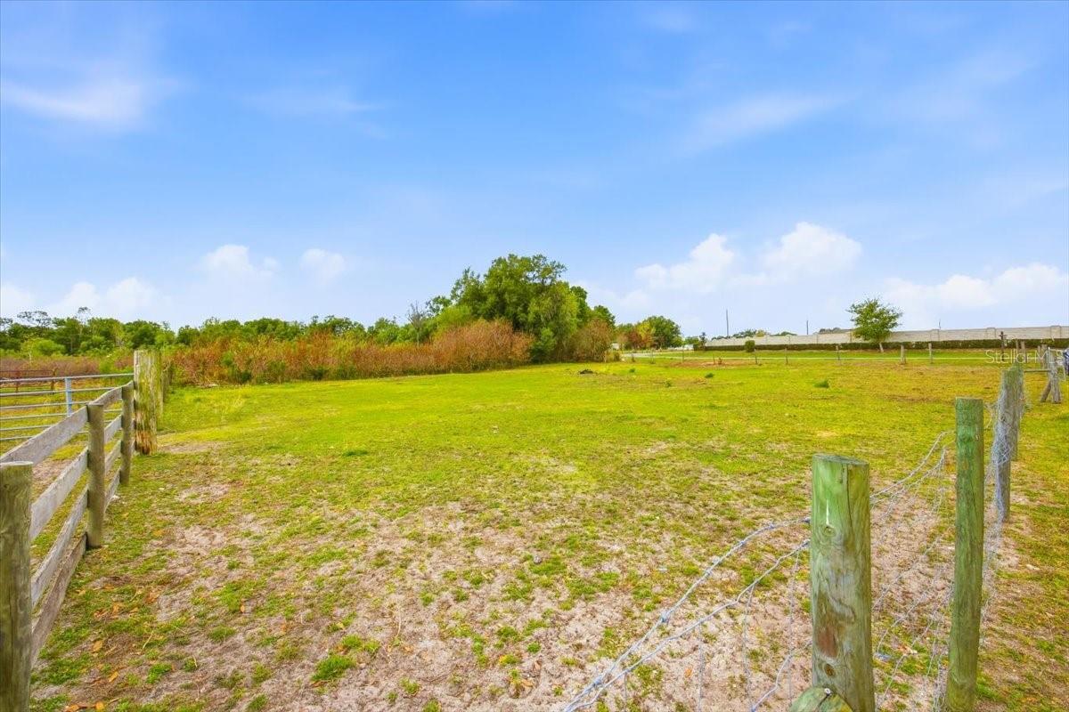 WALKER GRVS - Residential