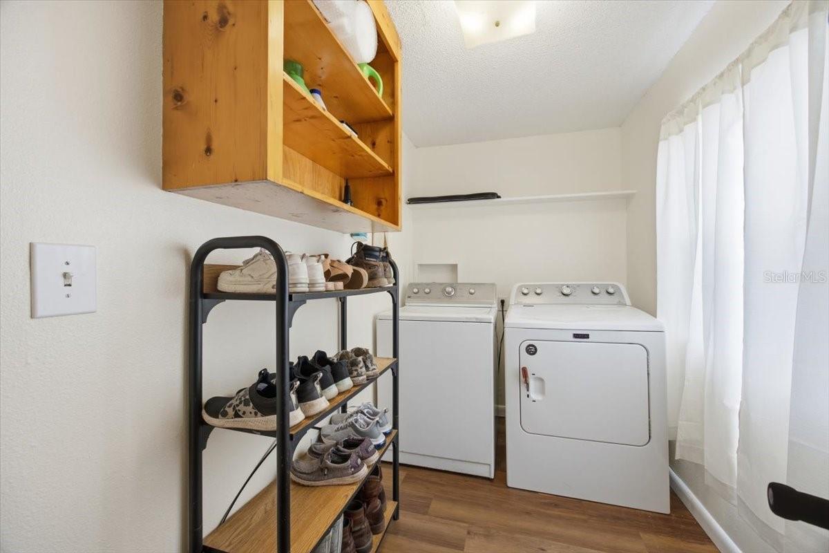 WALKER GRVS - Residential