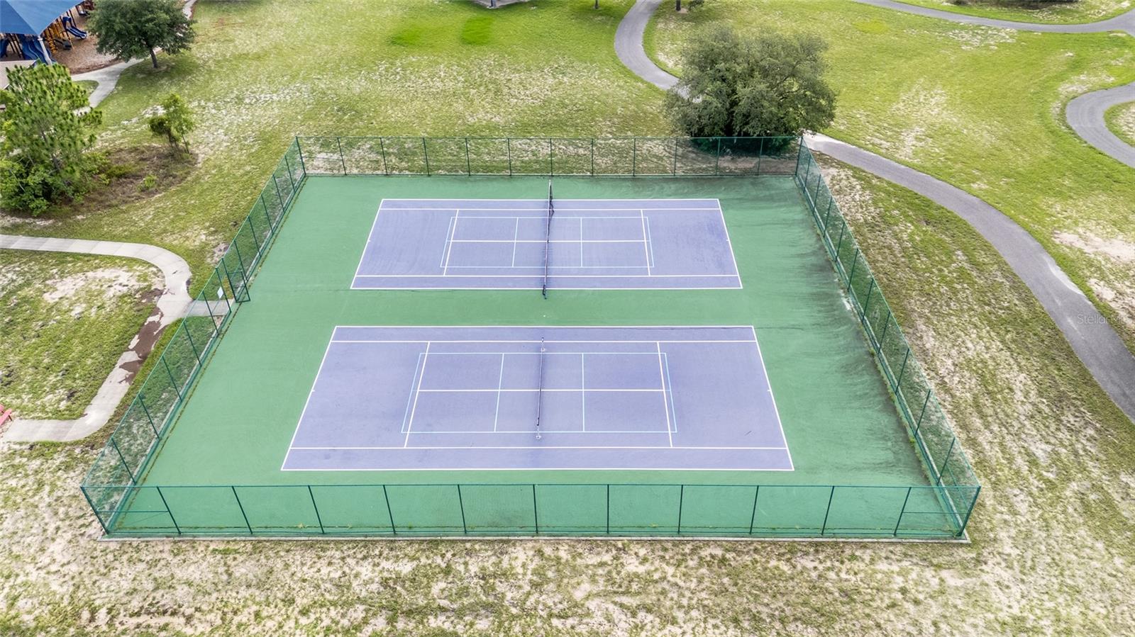 RAINBOW LAKES ESTATE - Residential