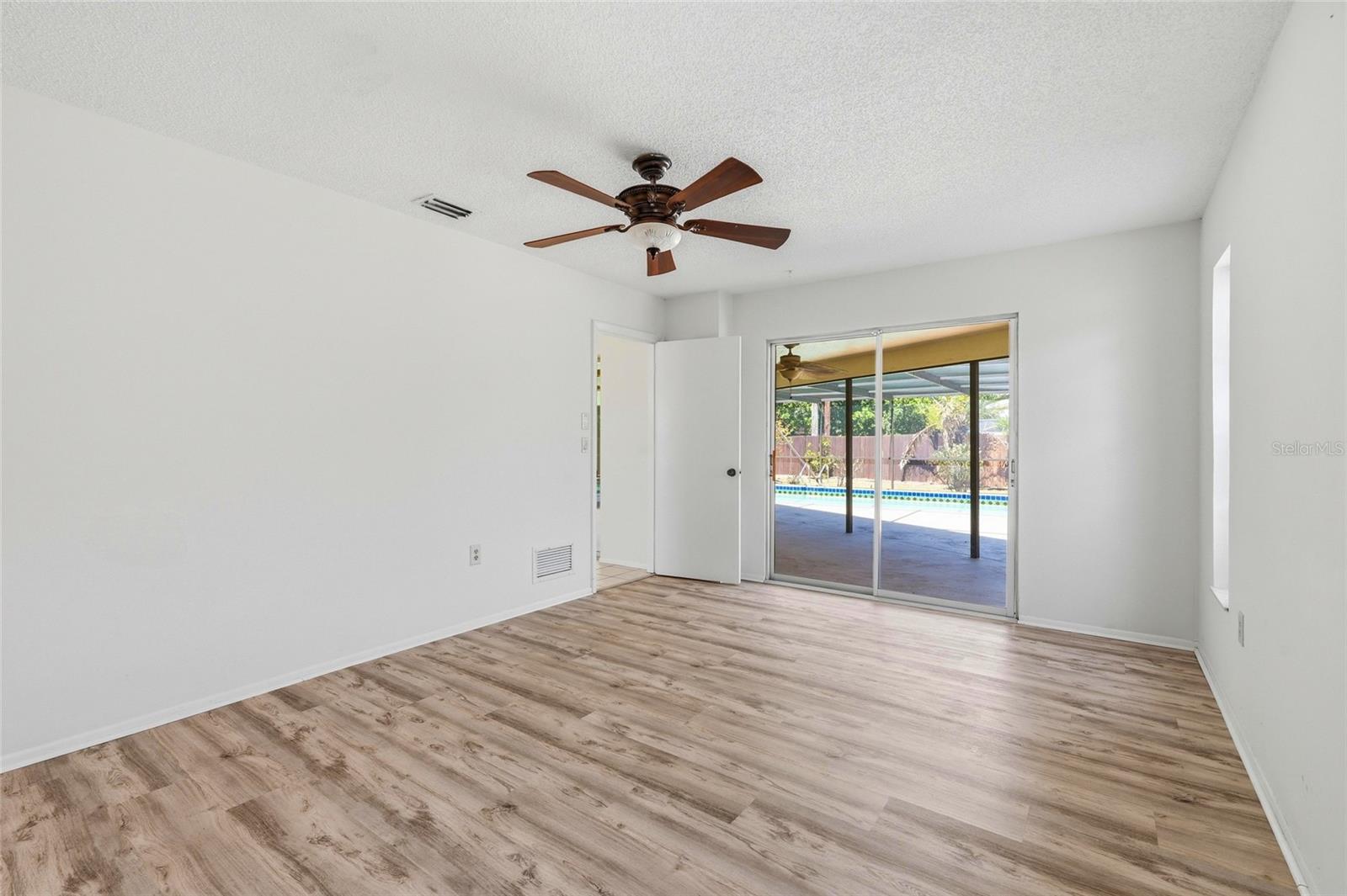 VENICE EAST 3RD ADD - Residential
