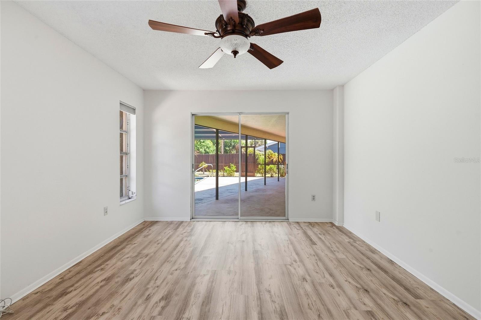 VENICE EAST 3RD ADD - Residential