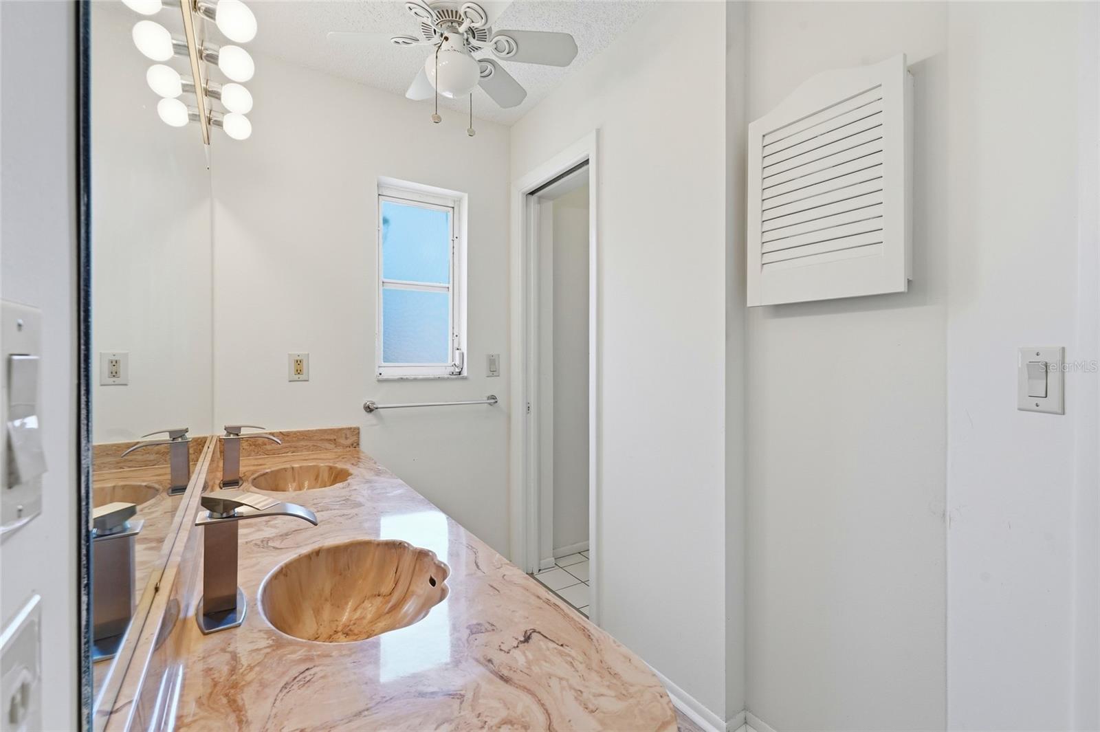 VENICE EAST 3RD ADD - Residential