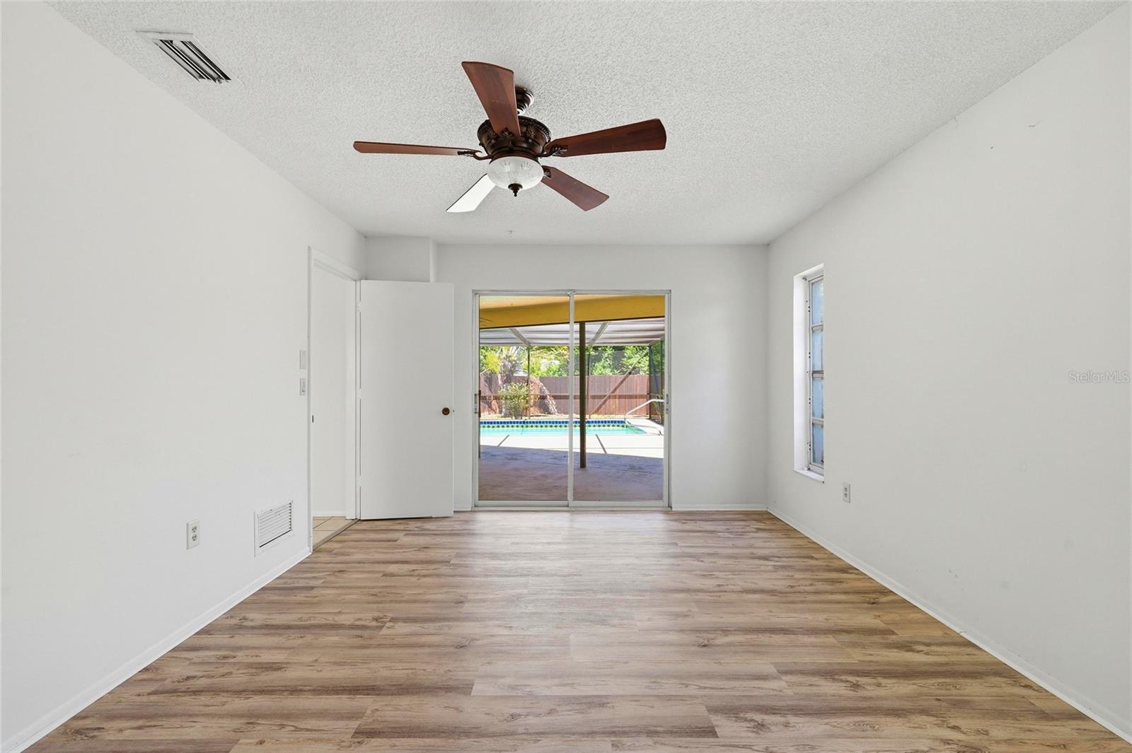 VENICE EAST 3RD ADD - Residential