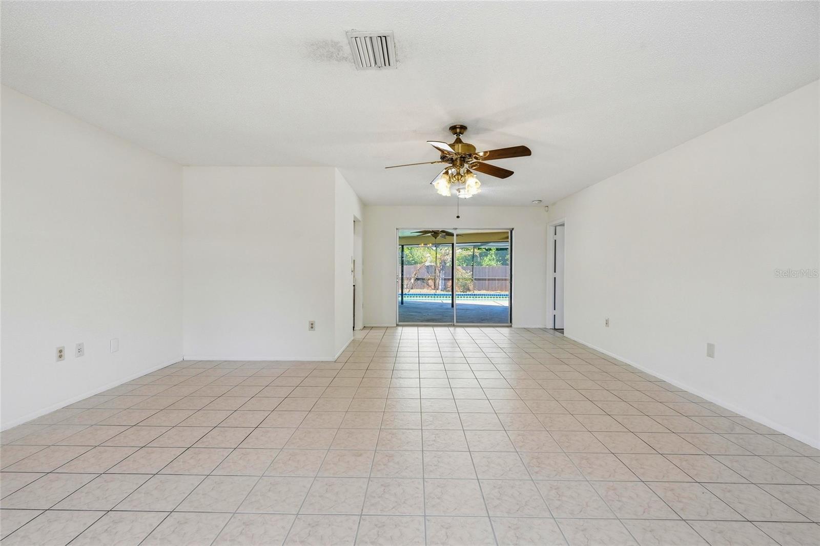 VENICE EAST 3RD ADD - Residential