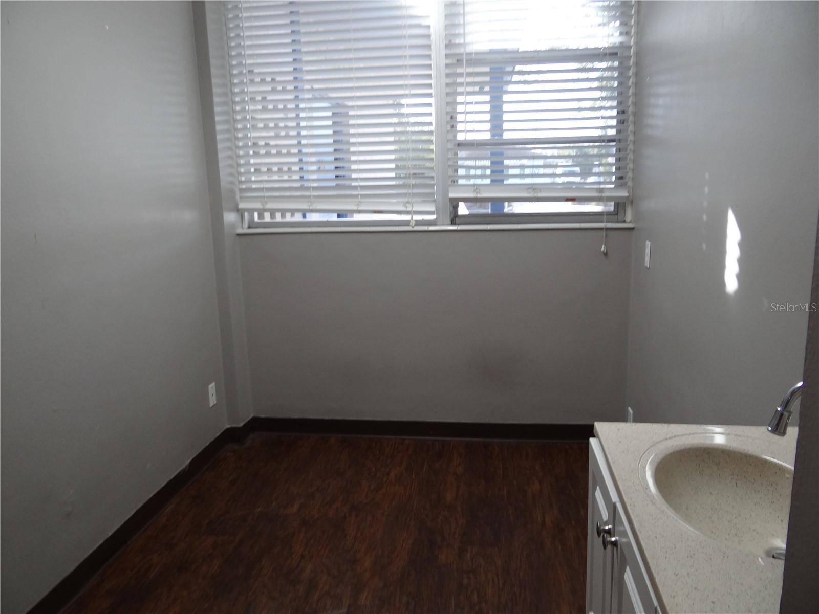 CENTRAL AVE HEIGHTS - Commercial Lease