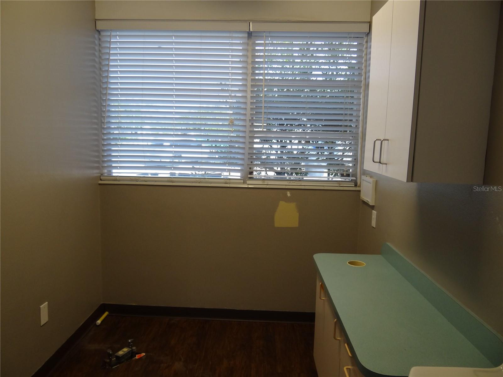 CENTRAL AVE HEIGHTS - Commercial Lease