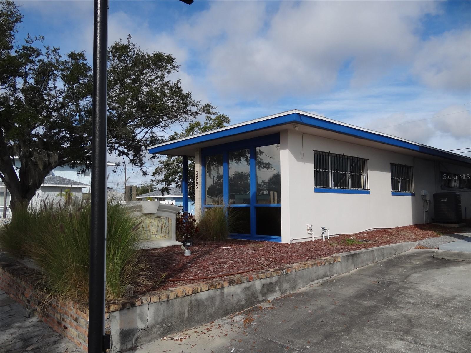 CENTRAL AVE HEIGHTS - Commercial Lease