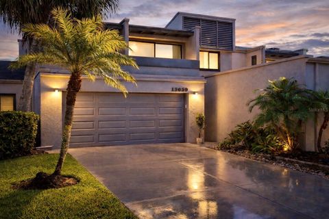 13629 TWIN LAKES LANE TAMPA FL 33618