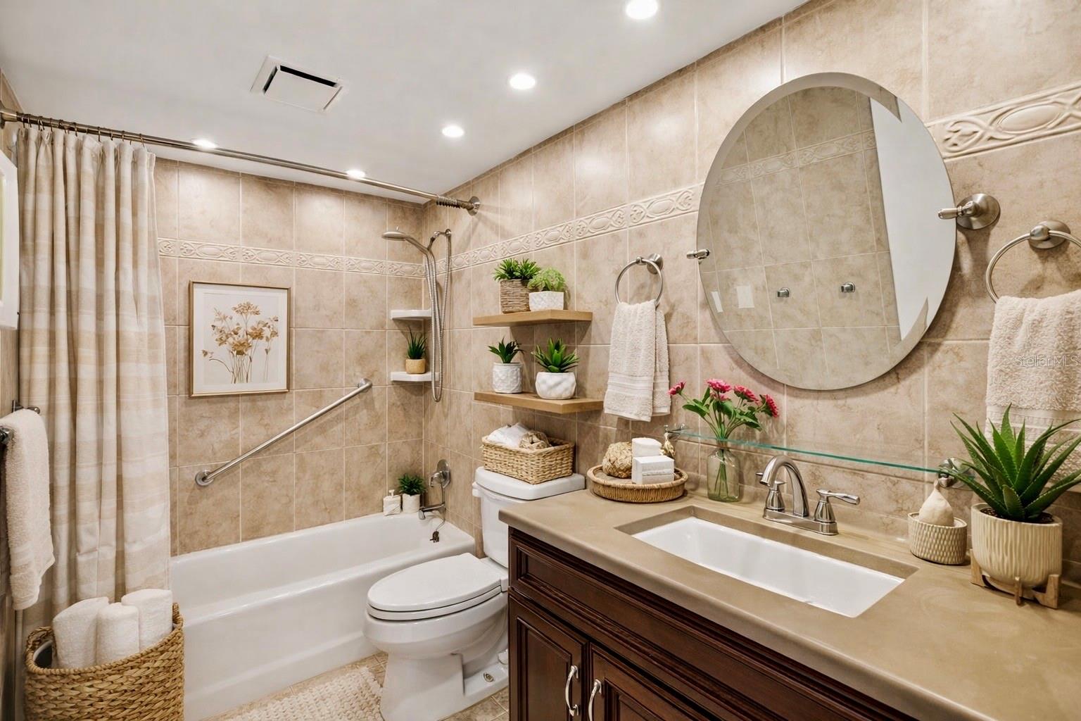 CARROLLWOOD VILLAGE TWINLAKES - Residential