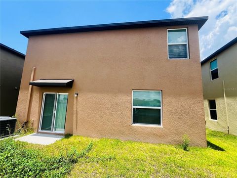 A home in WIMAUMA