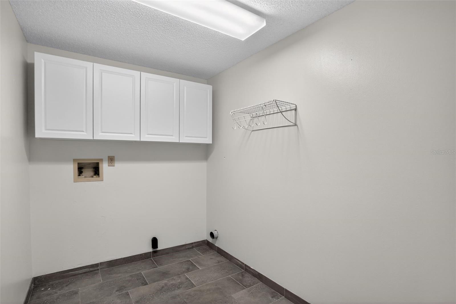 DELTONA LAKES UNIT 43 - Residential