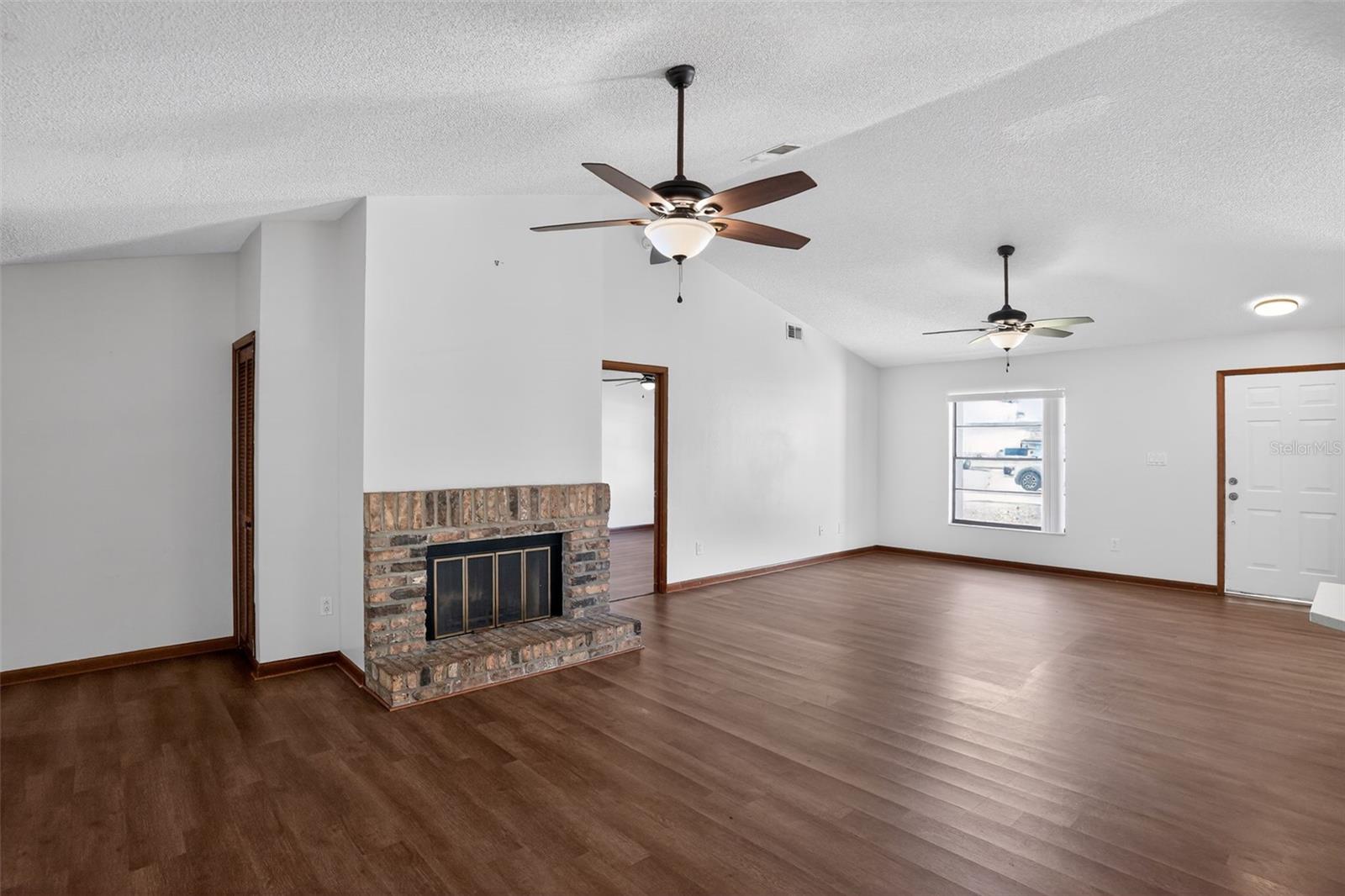 DELTONA LAKES UNIT 43 - Residential