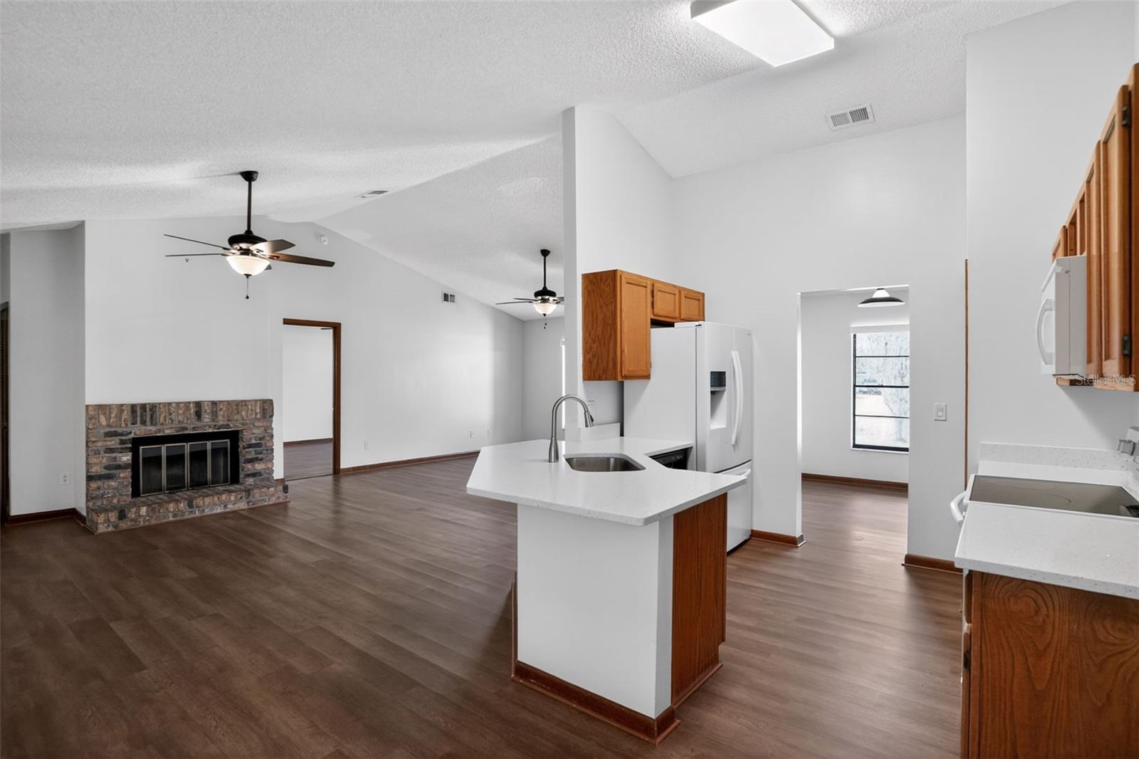 DELTONA LAKES UNIT 43 - Residential