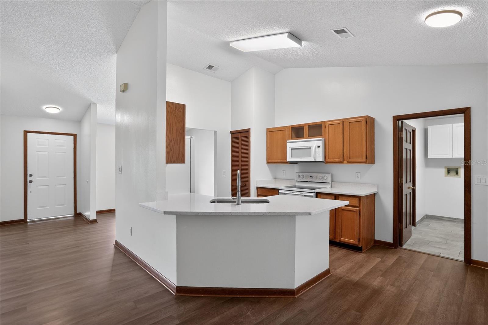 DELTONA LAKES UNIT 43 - Residential