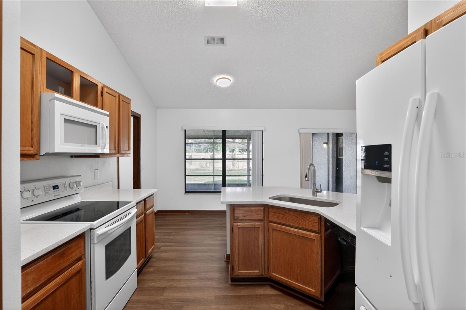 DELTONA LAKES UNIT 43 - Residential