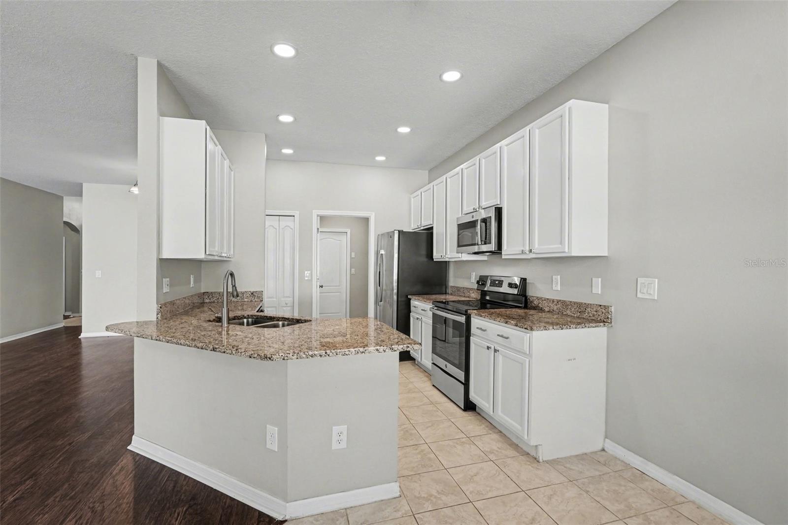 KINGSWAY PH 2 - Residential