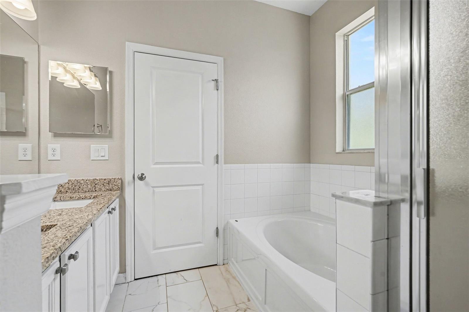 KINGSWAY PH 2 - Residential