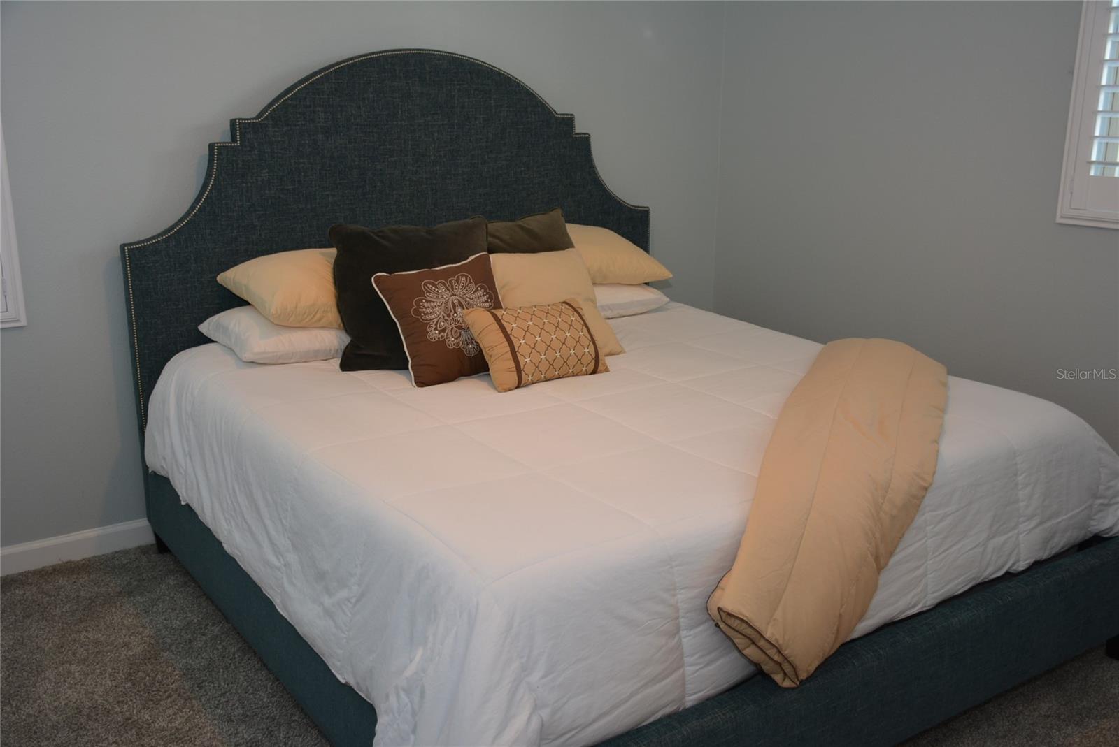 TUSKAWILLA CROSSINGS PH 1 - Residential