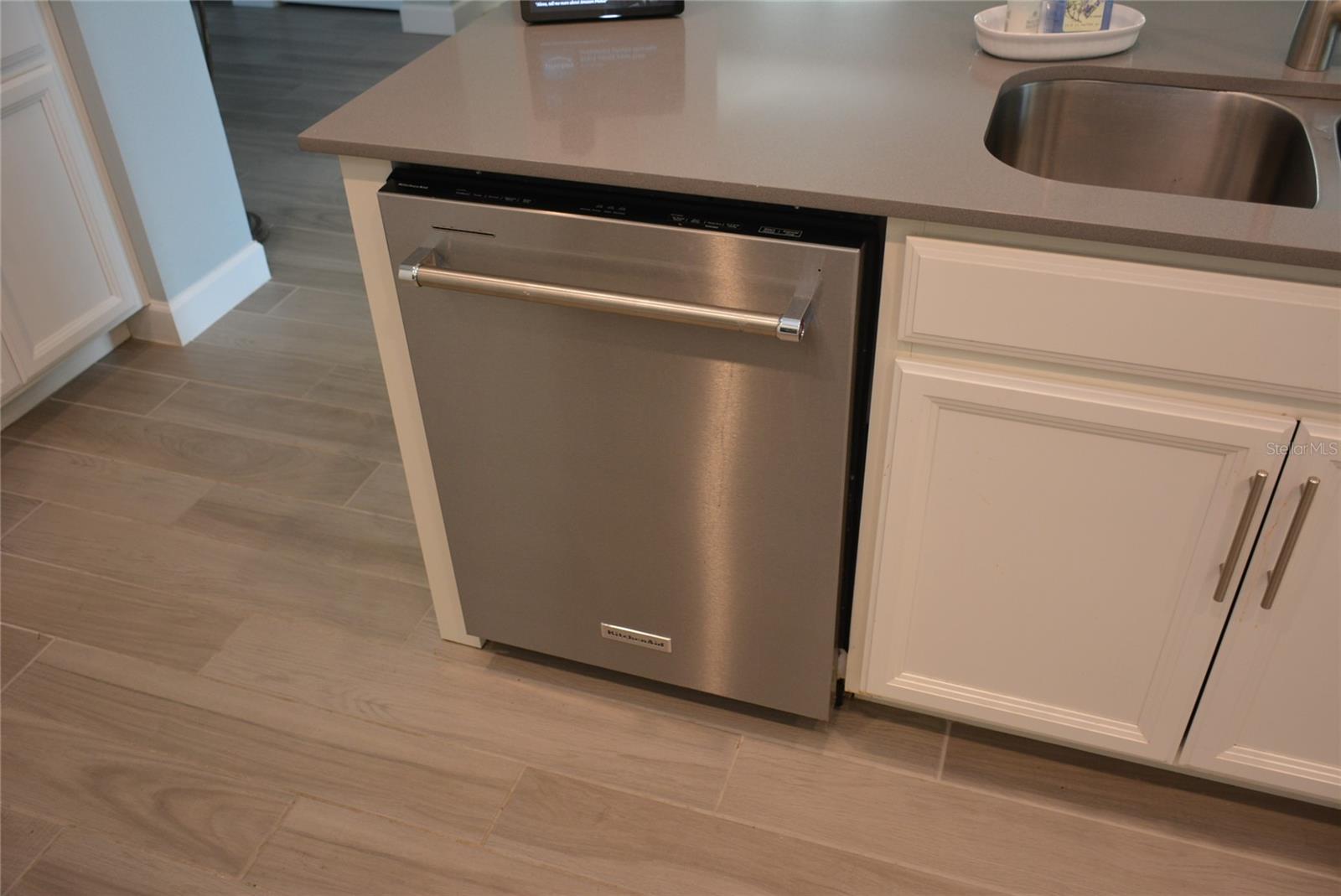 TUSKAWILLA CROSSINGS PH 1 - Residential