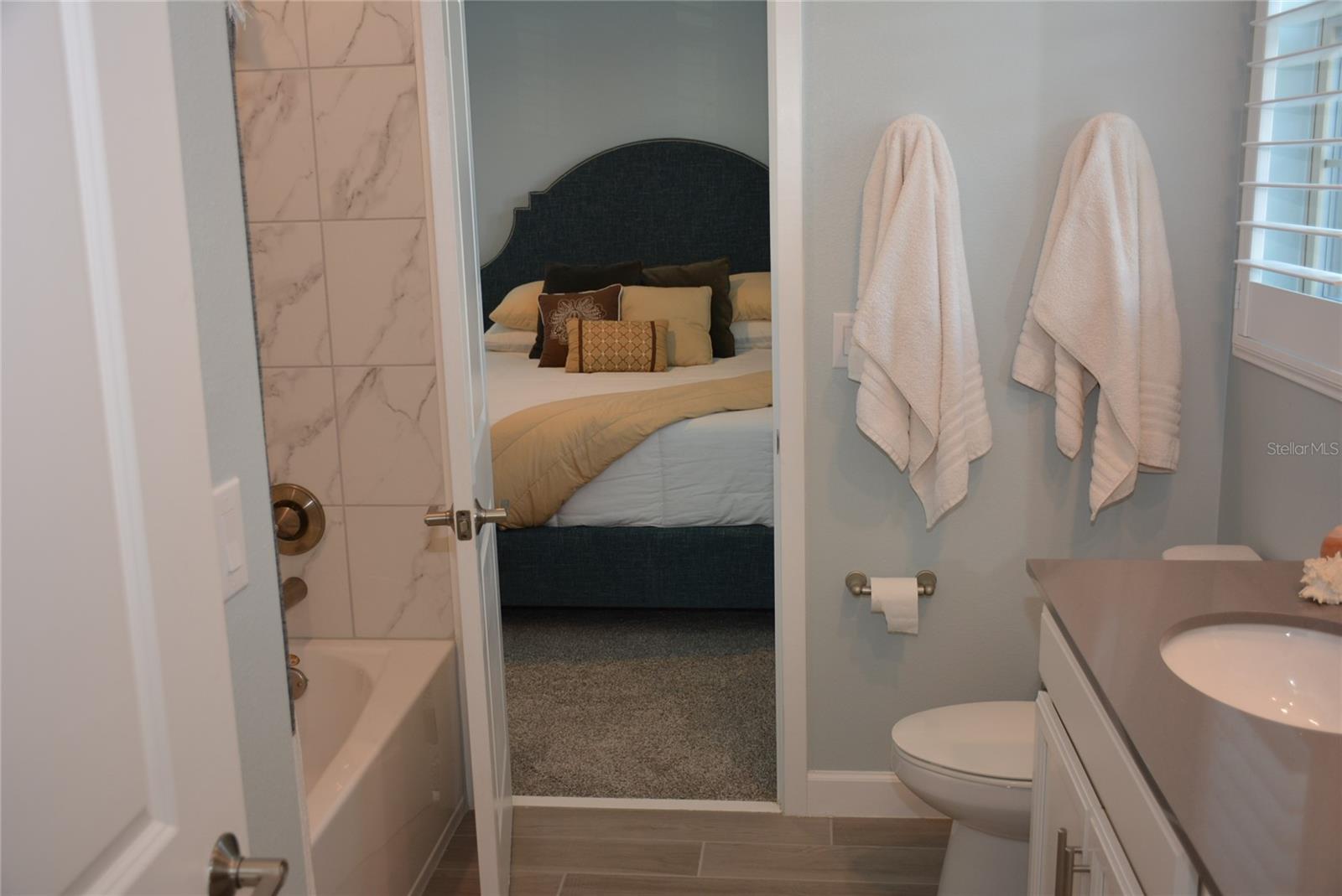 TUSKAWILLA CROSSINGS PH 1 - Residential