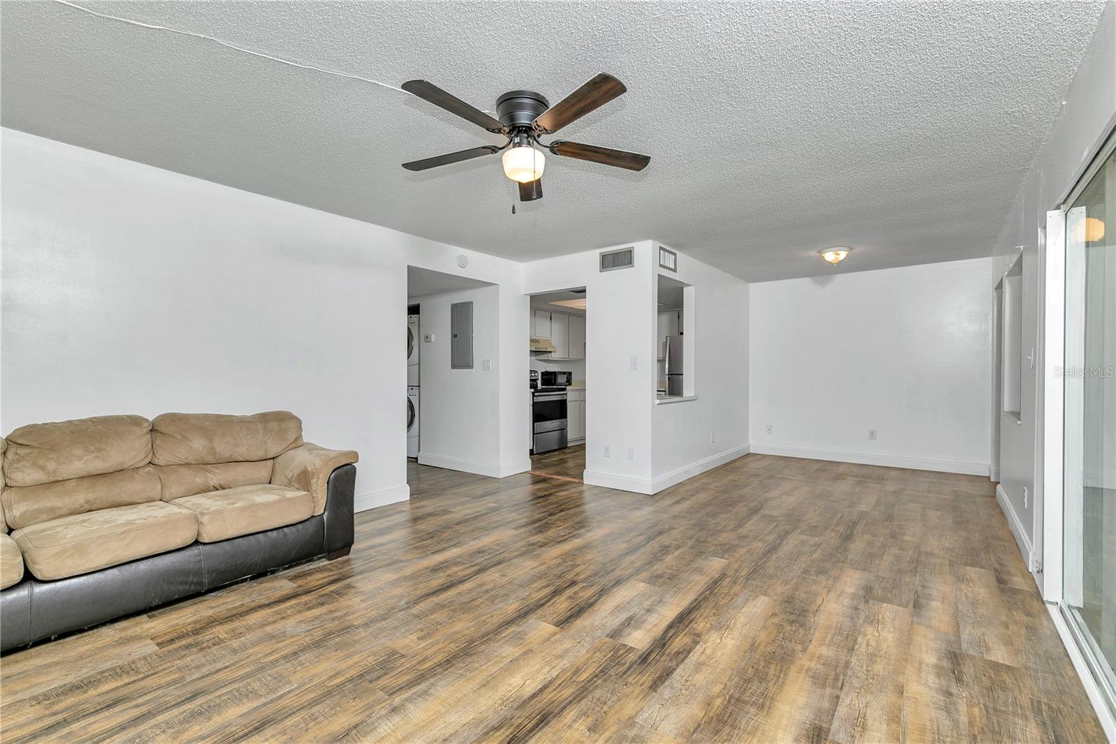 FAIRWAYS/SILVER SPGS SHORES CO - Residential