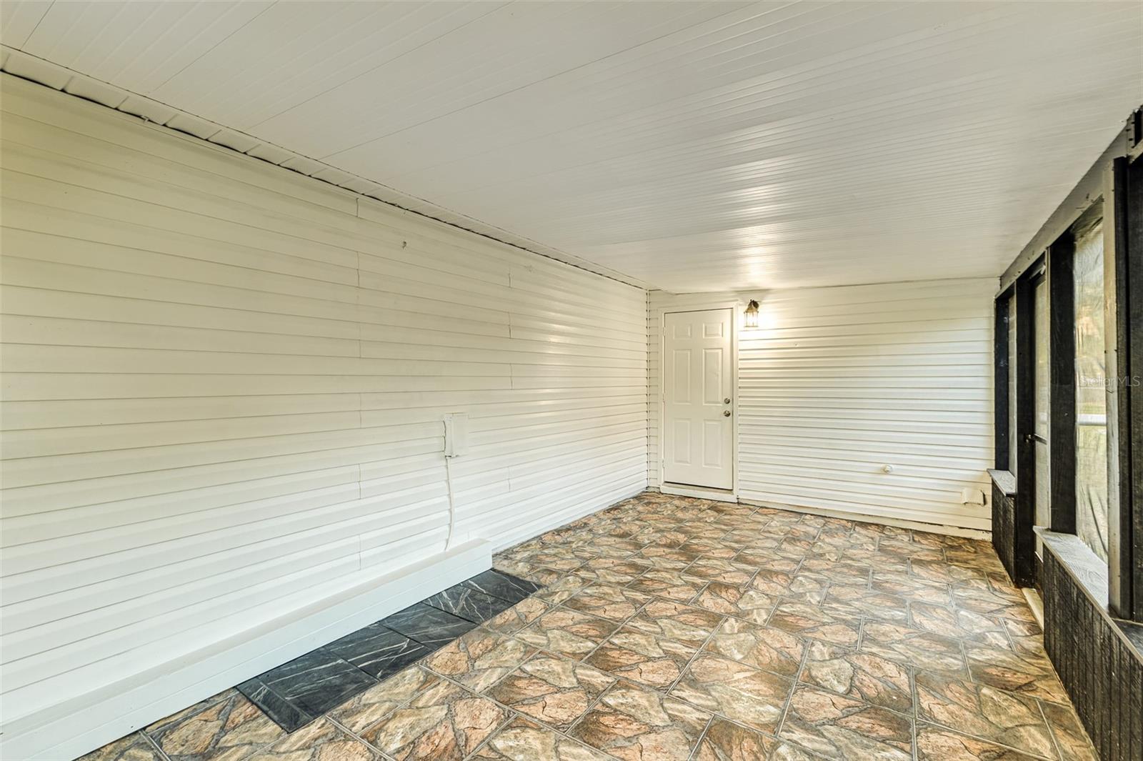 SUNRISE PARK - Residential