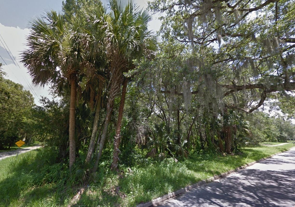 MONROE TERRACE AMD - Land