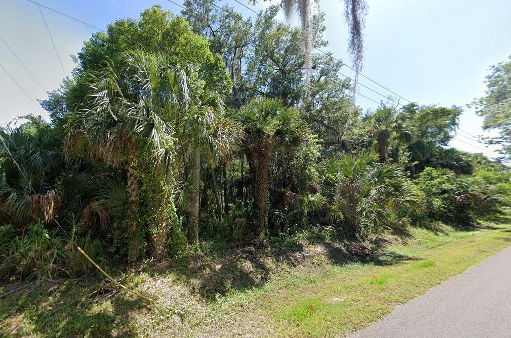 Photo of 000 E 4th, Sanford, FL 32771 (MLS # O6400960)