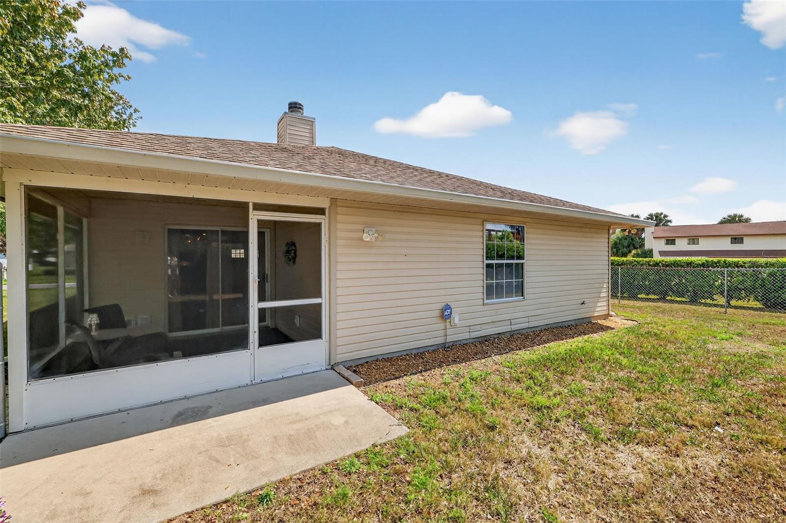 TAVARES GOLDEN PALMS FIRST ADD - Residential