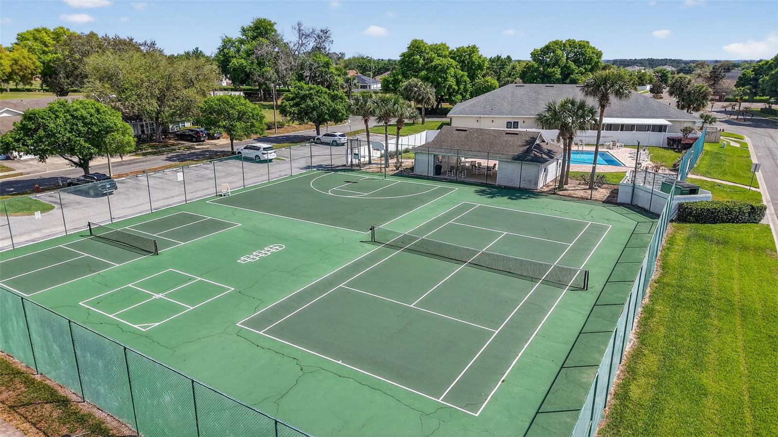 TAVARES GOLDEN PALMS FIRST ADD - Residential