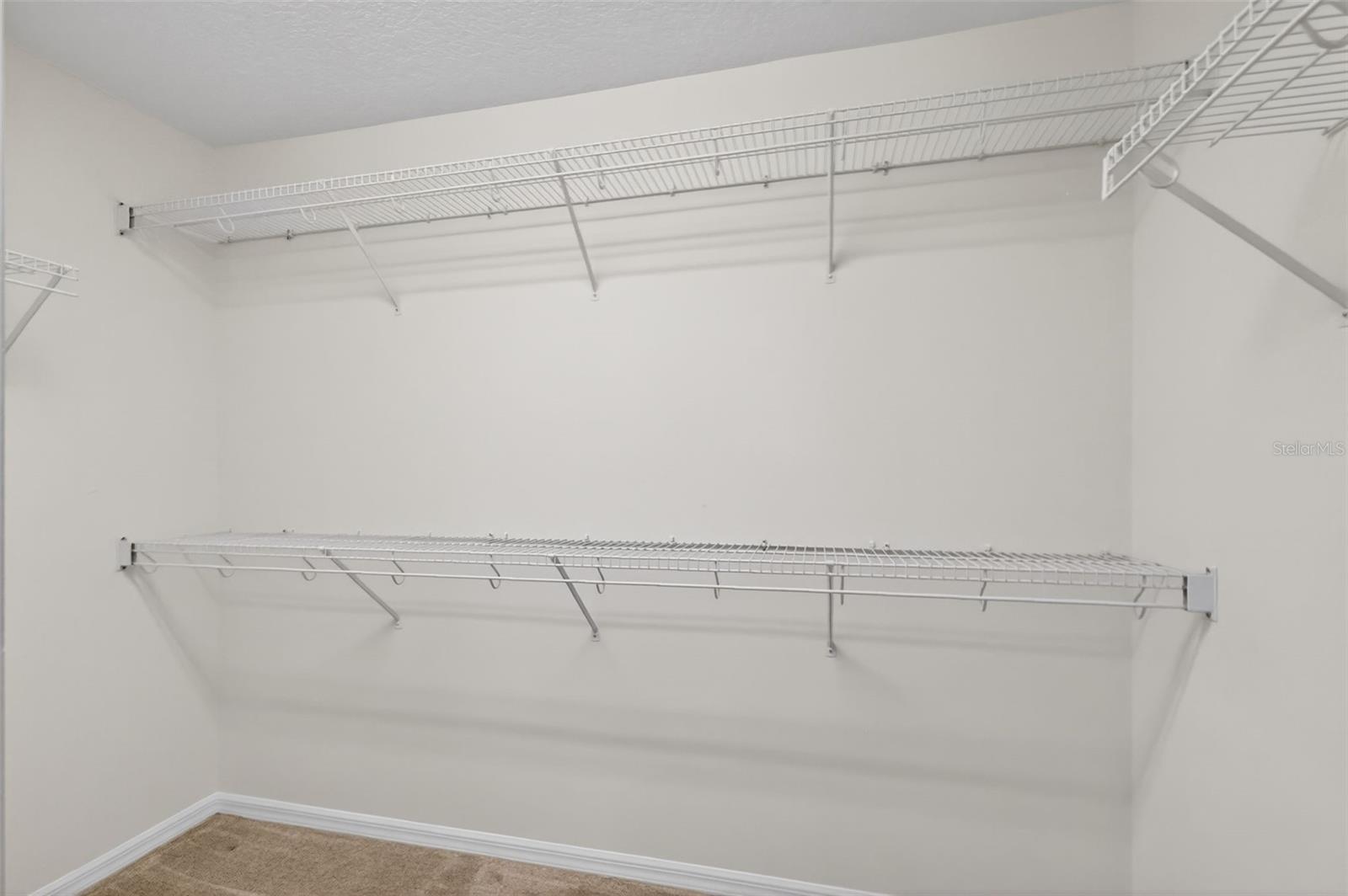 TAVARES GOLDEN PALMS FIRST ADD - Residential