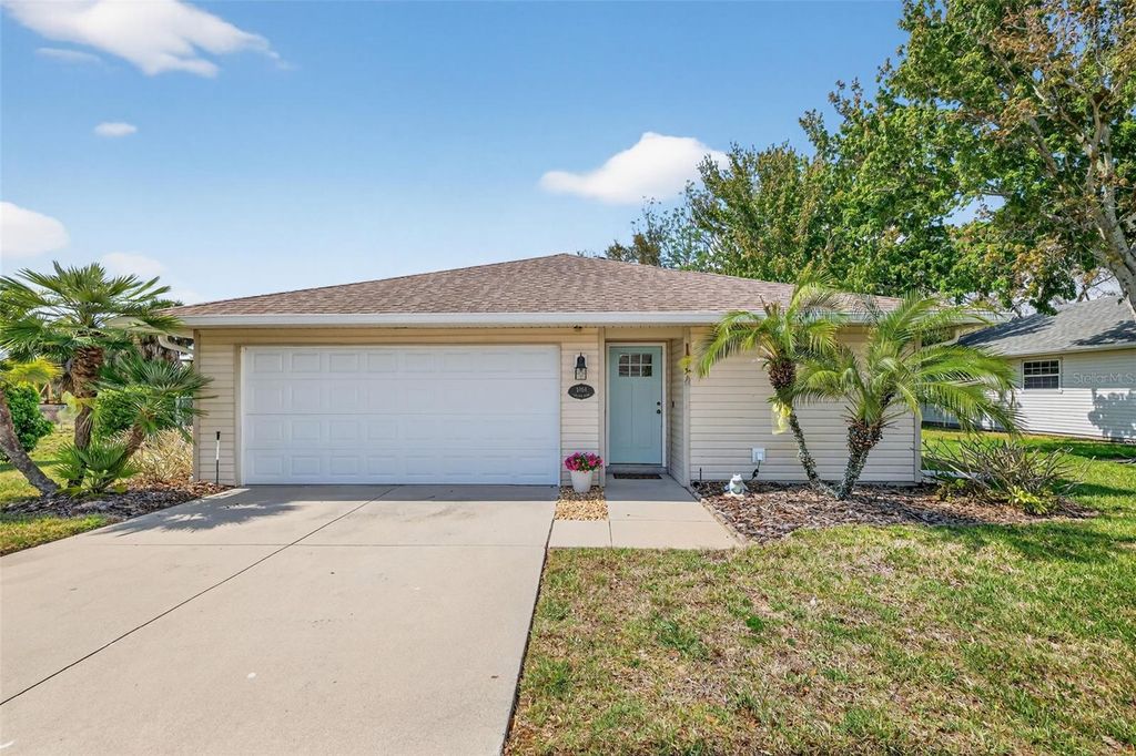Photo of 1984 Golden Palm Circle, Tavares, FL 32778 (MLS # G5110063)