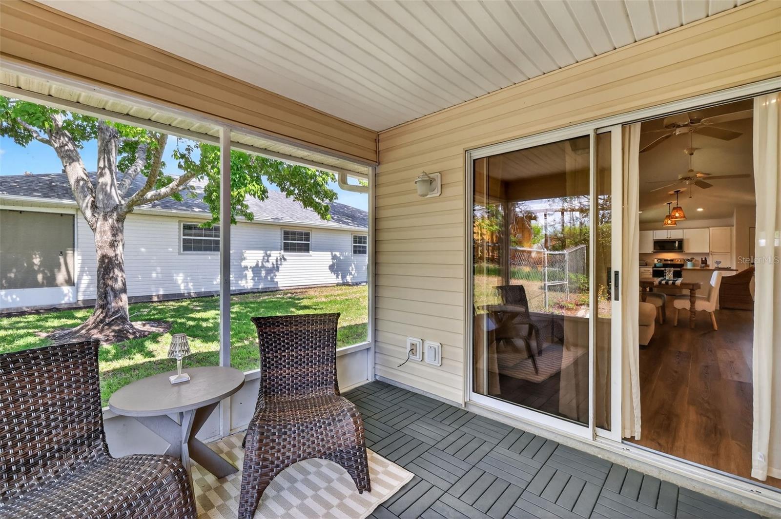 TAVARES GOLDEN PALMS FIRST ADD - Residential