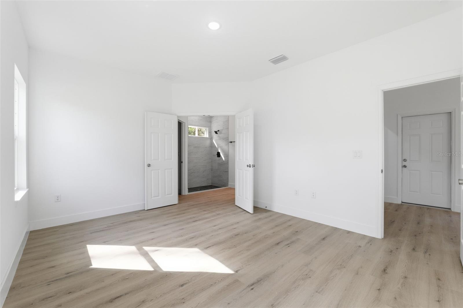 CITRUS SPGS UNIT 05 - Residential