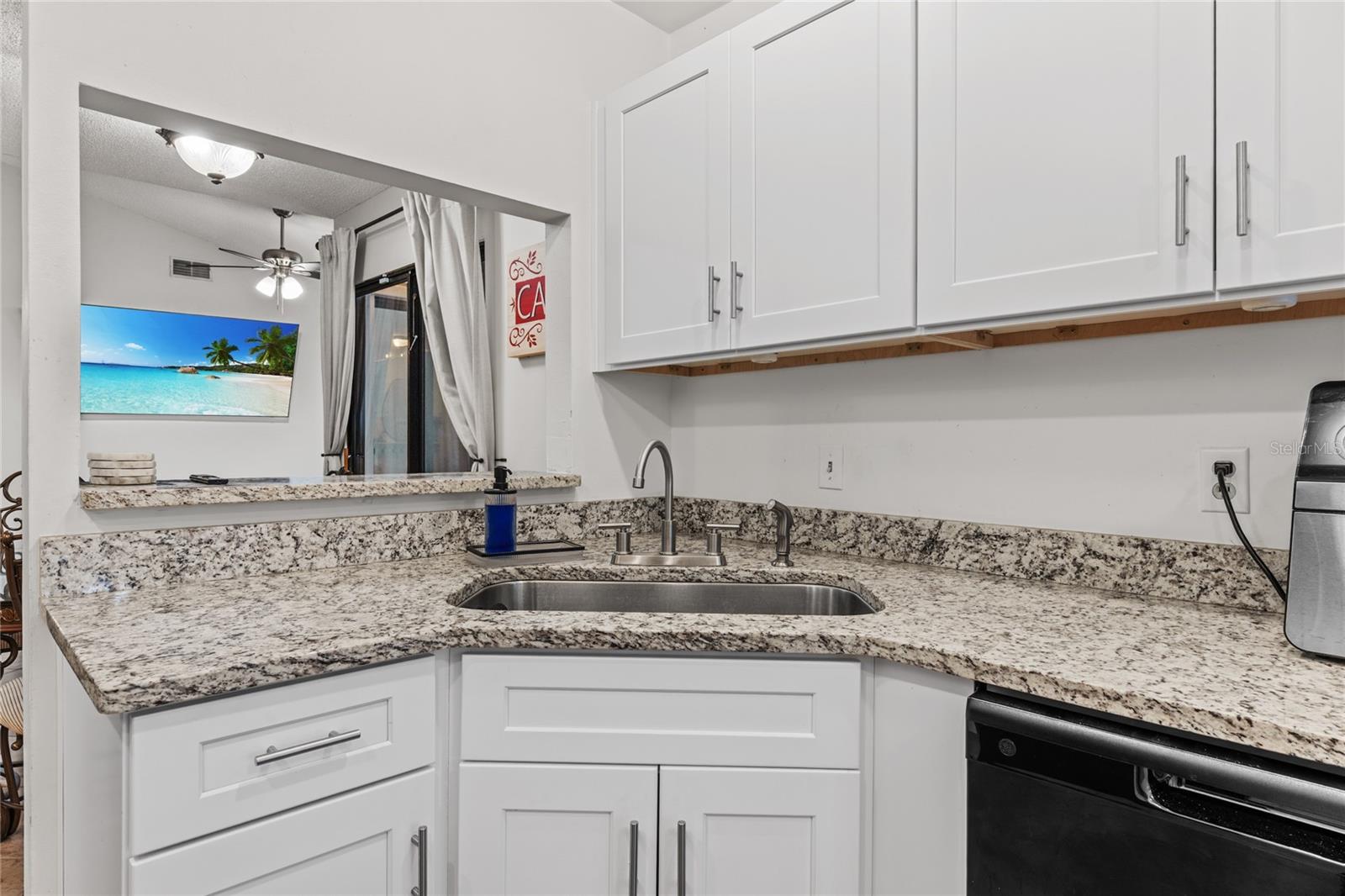 HIGHLAND VILLAGE 1 - Residential