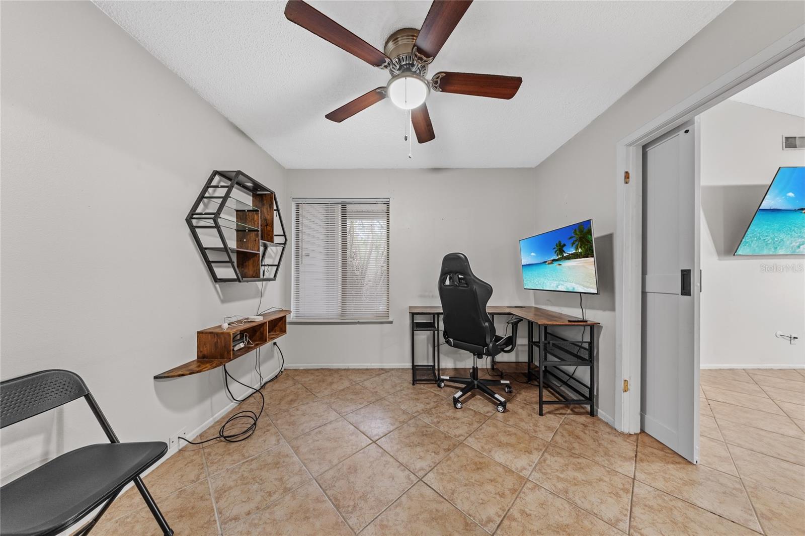 HIGHLAND VILLAGE 1 - Residential