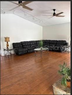 FOX RIDGE - Residential