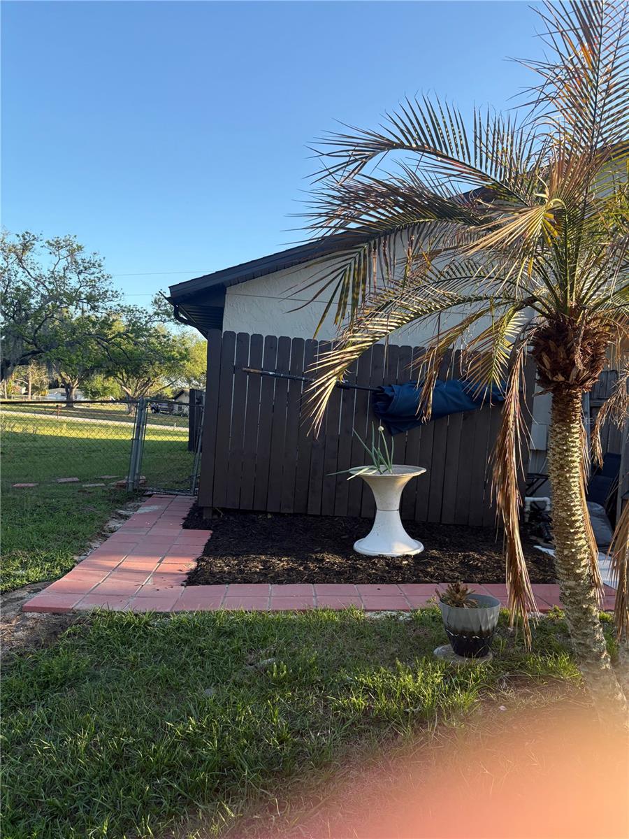 FOX RIDGE - Residential