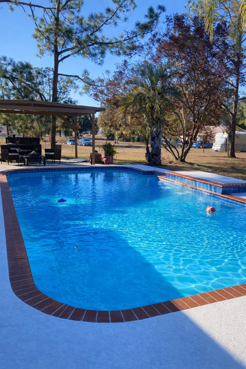 FOX RIDGE - Residential