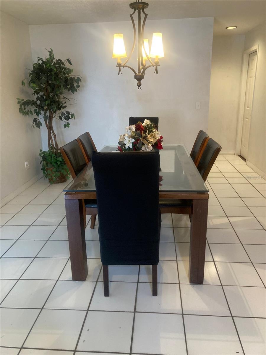 FOX RIDGE - Residential