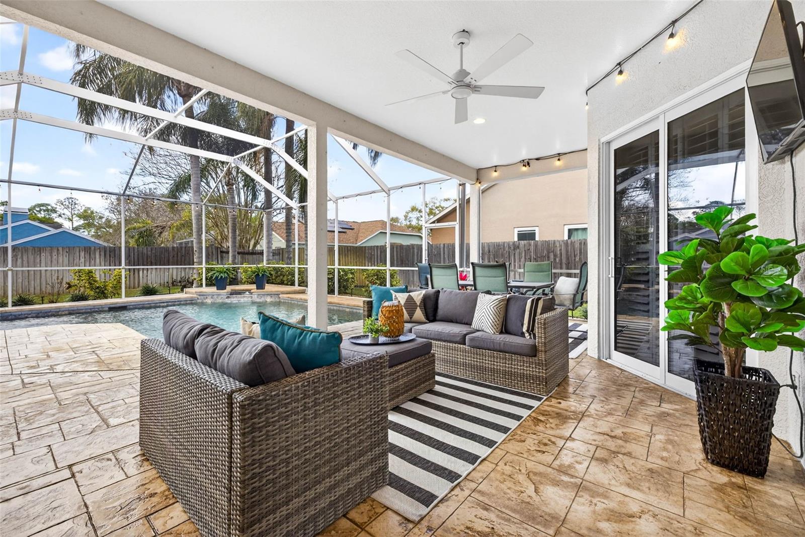 WESTCHASE SEC 110 - Residential