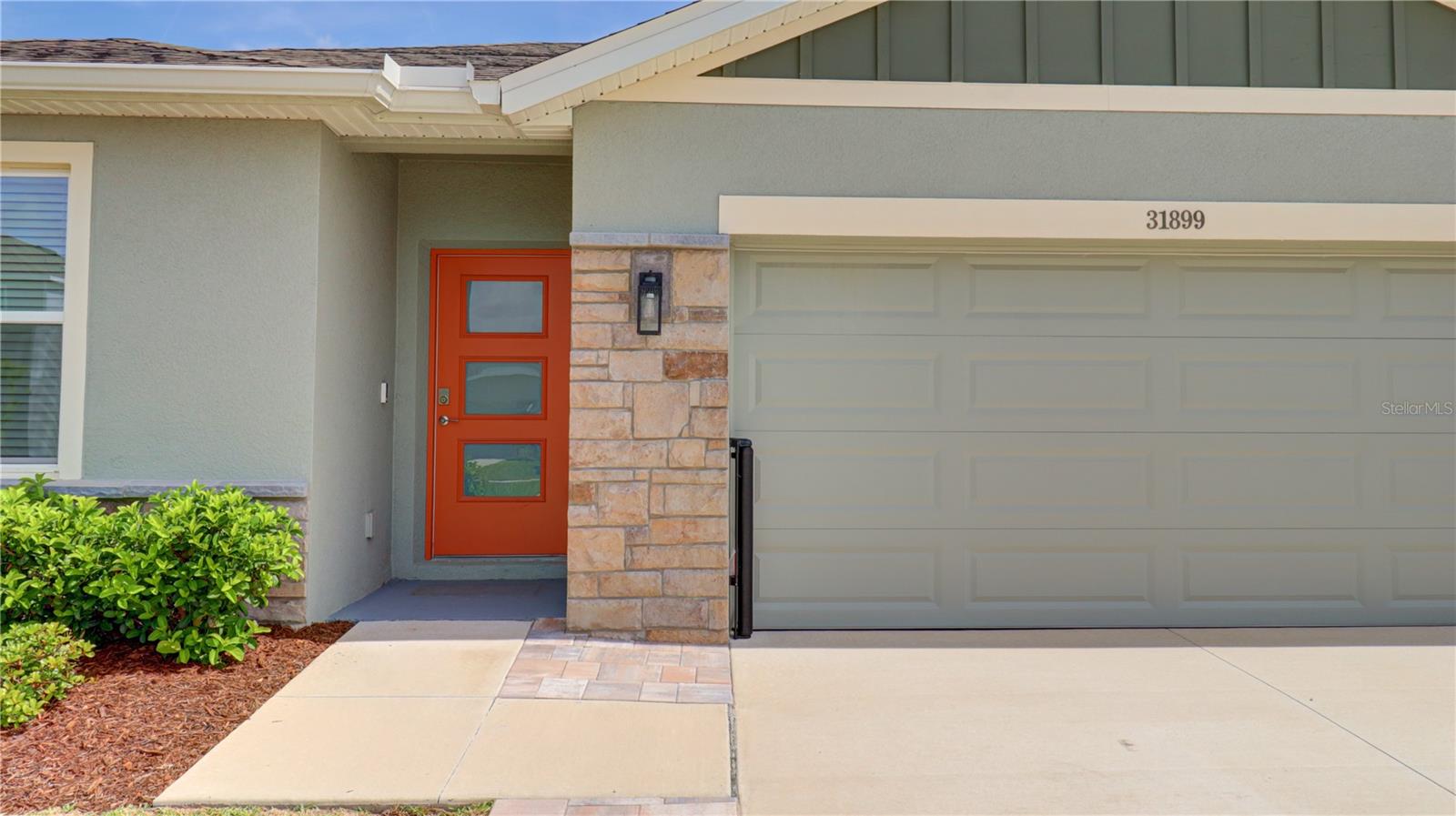 31899 OYSTER TRELLIS LANE