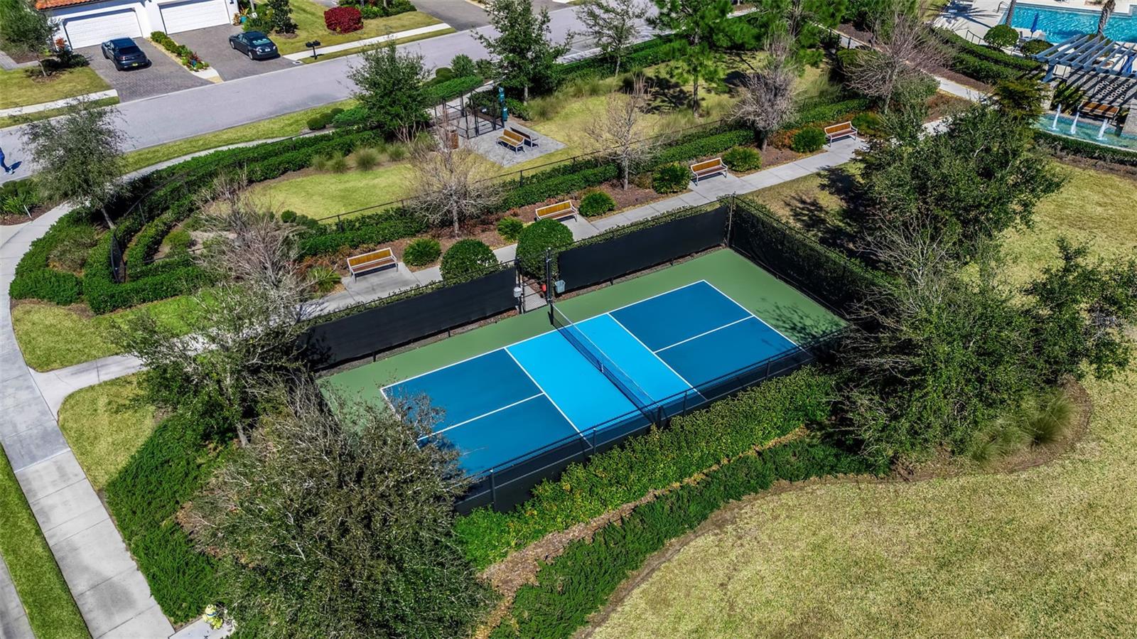 ARBOR GRANDE - Residential