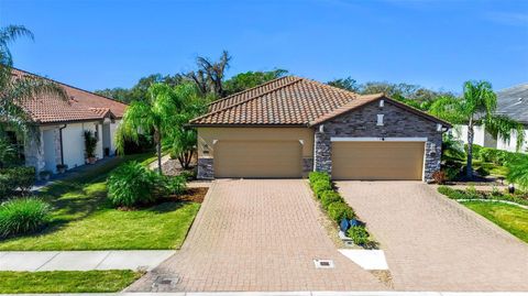 Photo of 2712 Starwood Court, Bradenton, FL 34211 (MLS # TB8473552)