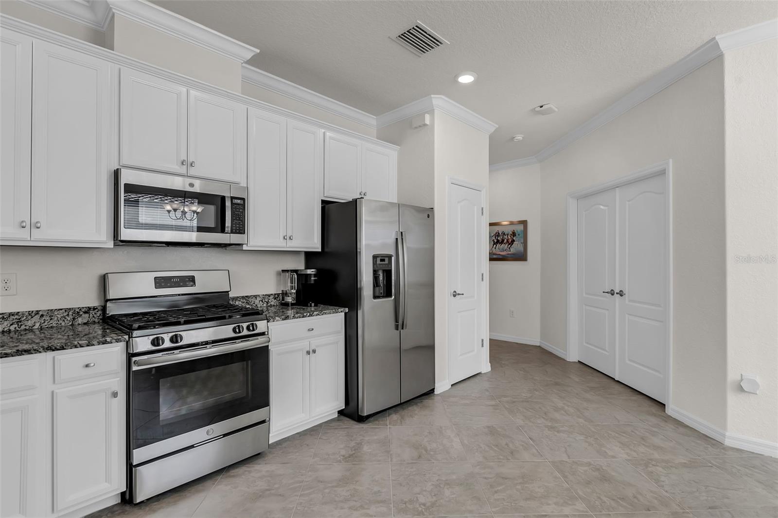 ARBOR GRANDE - Residential