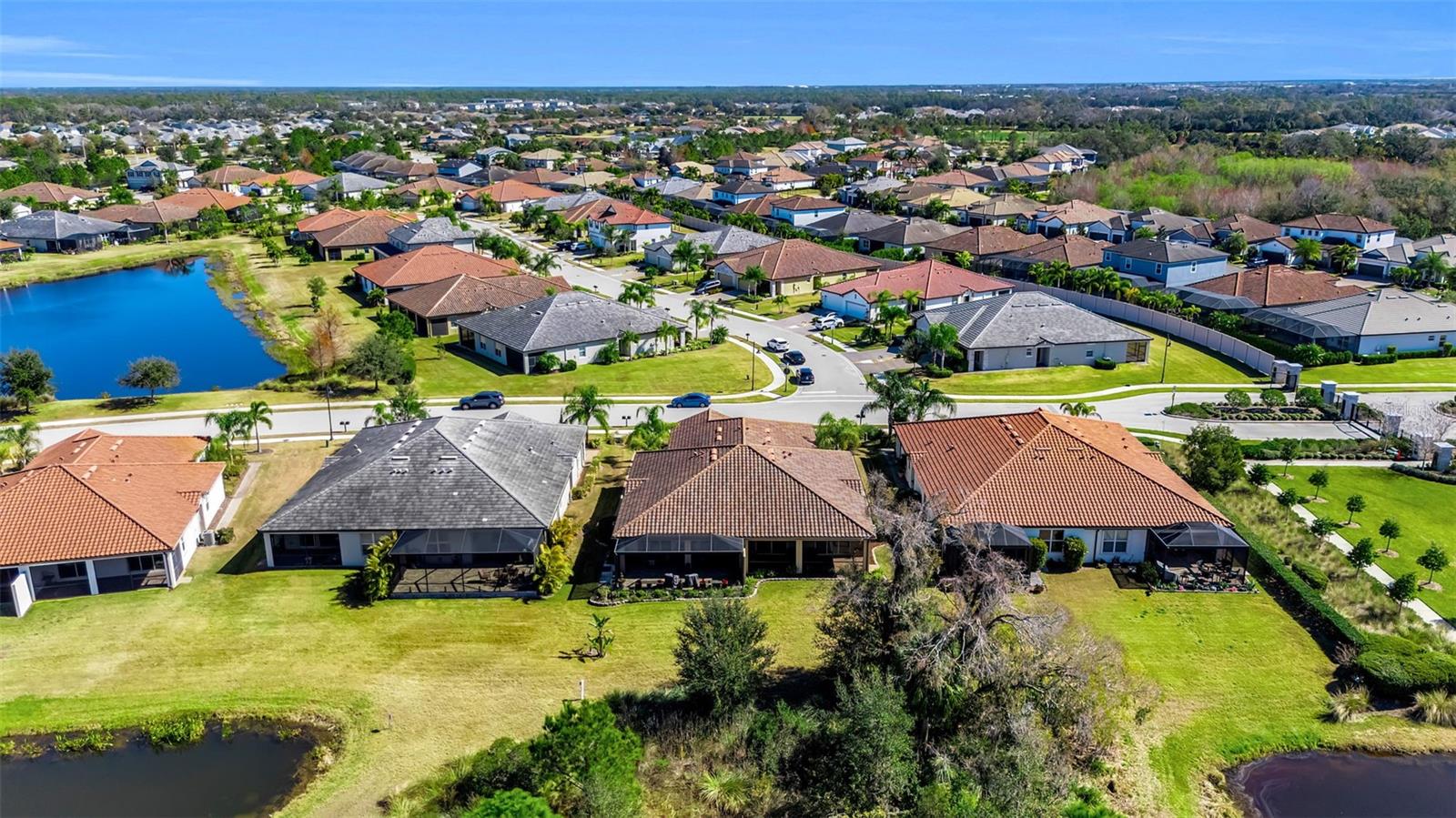 ARBOR GRANDE - Residential