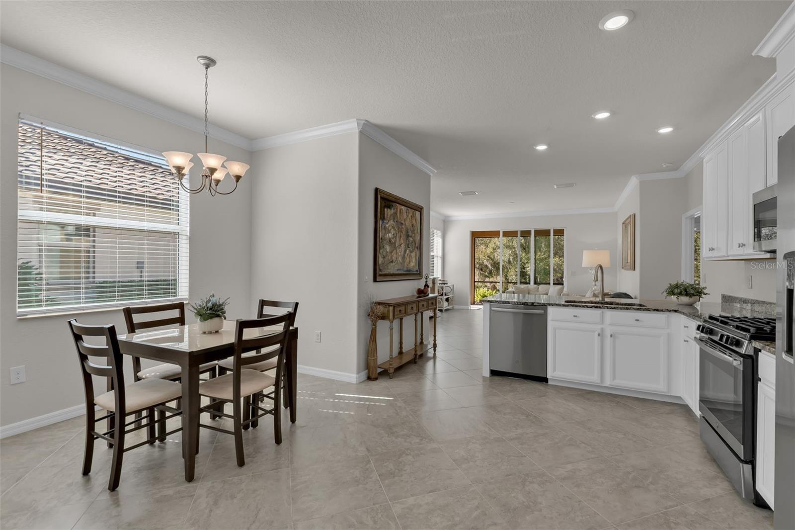 ARBOR GRANDE - Residential