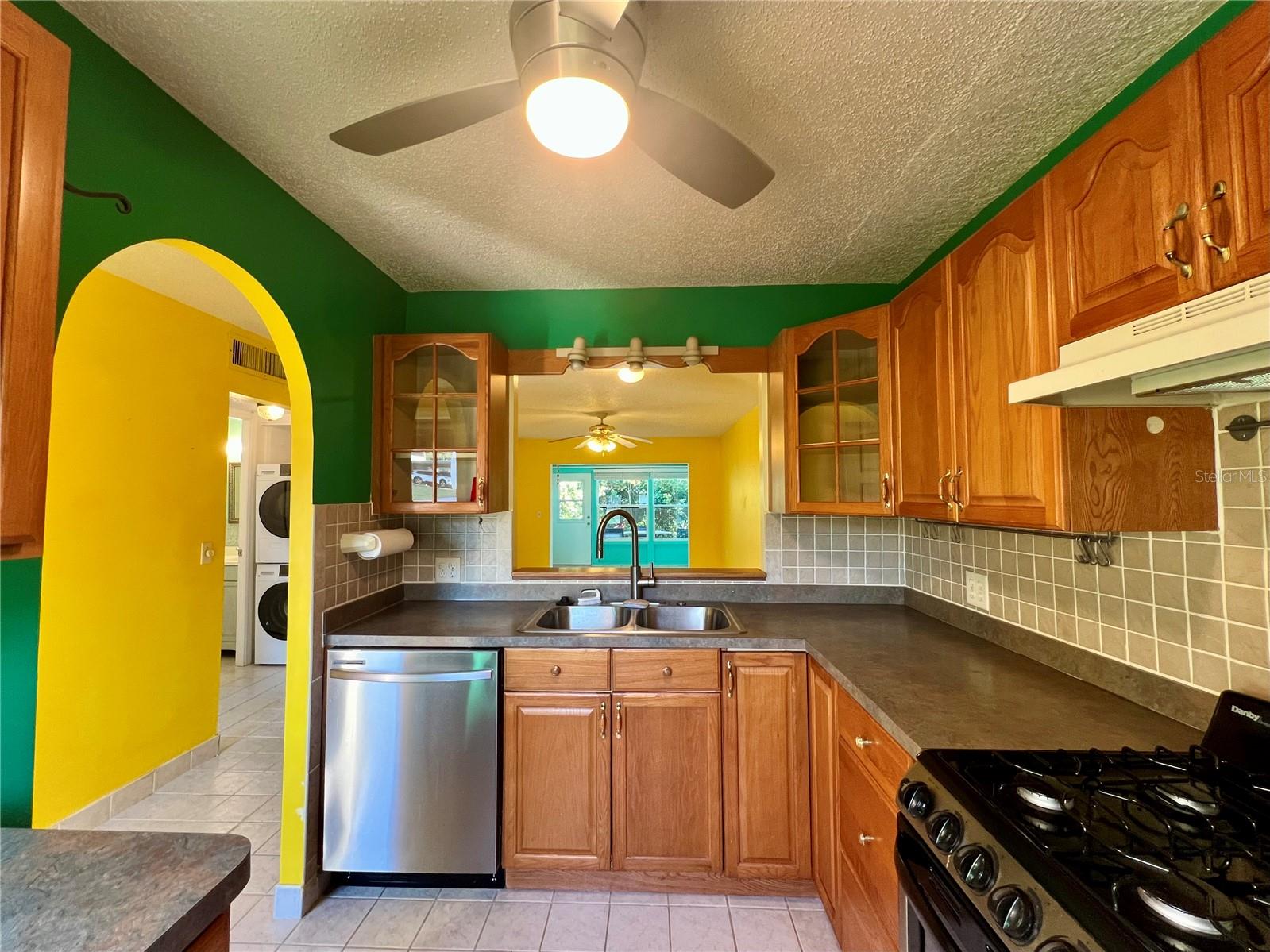 2971 MISSION DRIVE E 54F